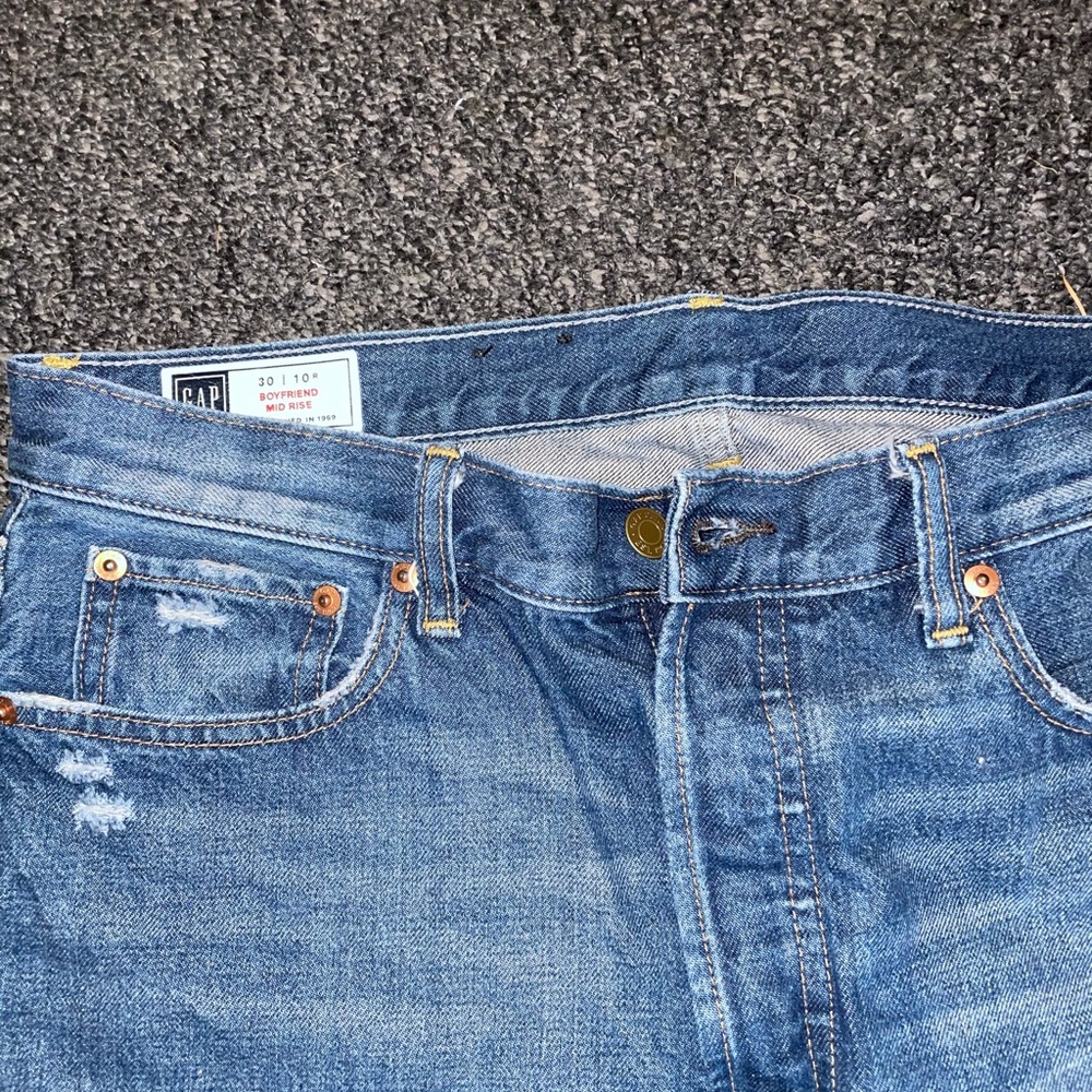 Gap jeans